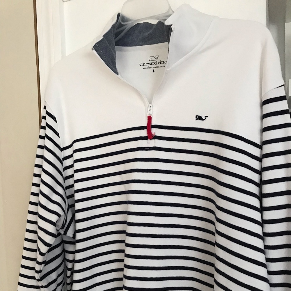 Vineyard Vines Pull Over